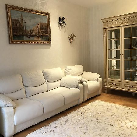 Дворівневі Апартаменти Antique ترنوبل المظهر الخارجي الصورة