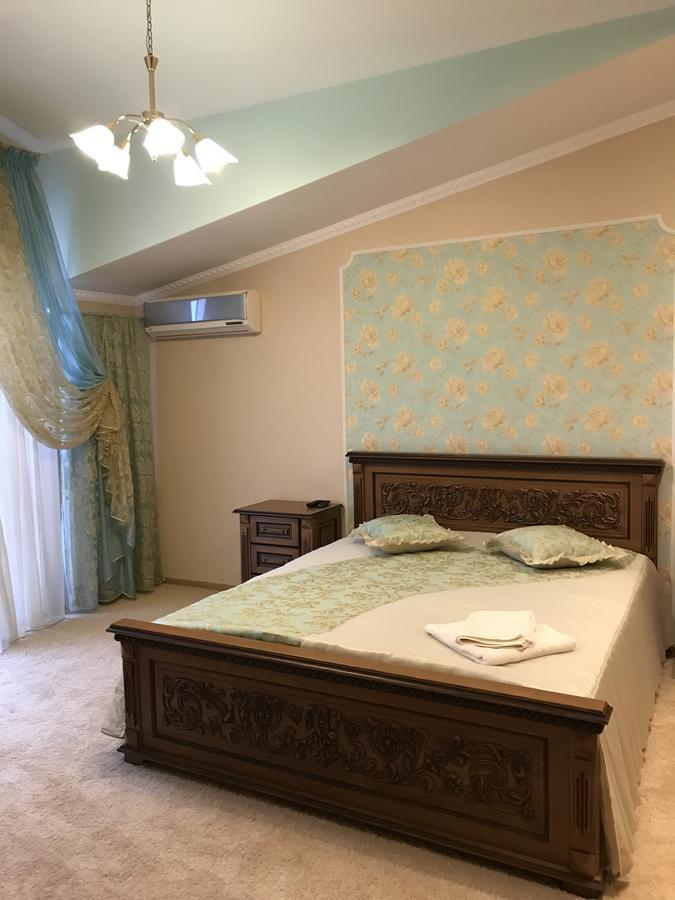 Дворівневі Апартаменти Antique ترنوبل المظهر الخارجي الصورة